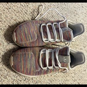 addias ortholite tennis shoes